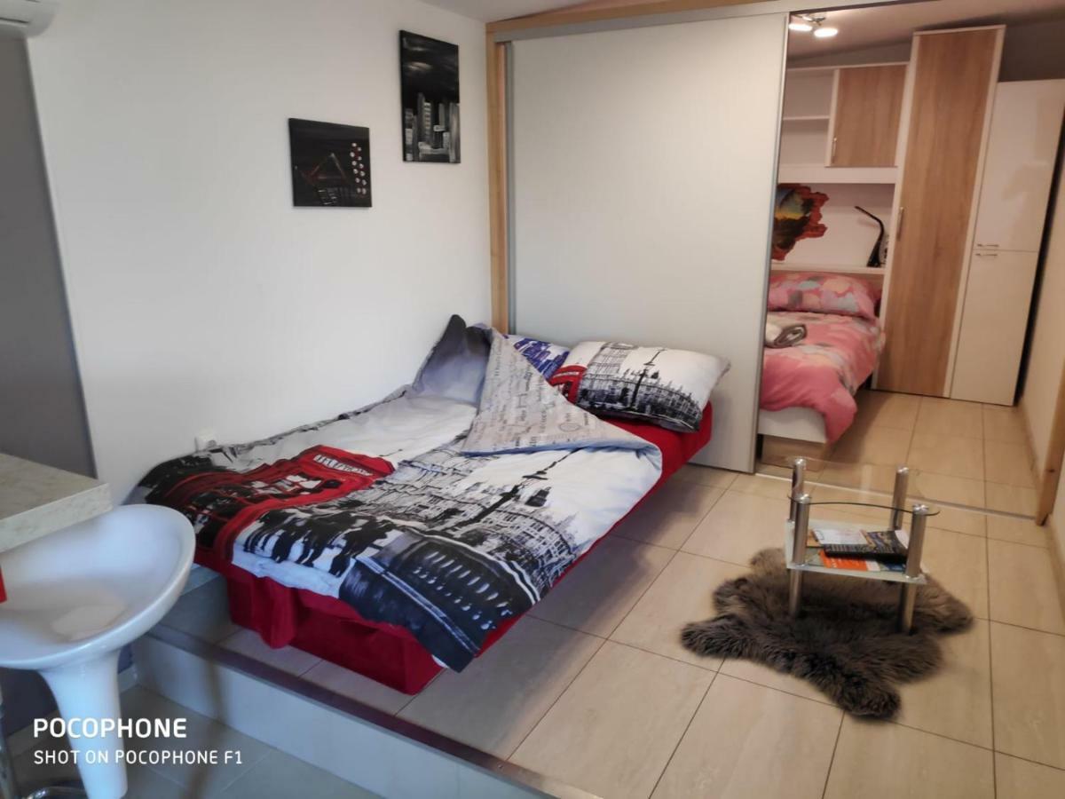 Urinj Appartement Kostrena Buitenkant foto